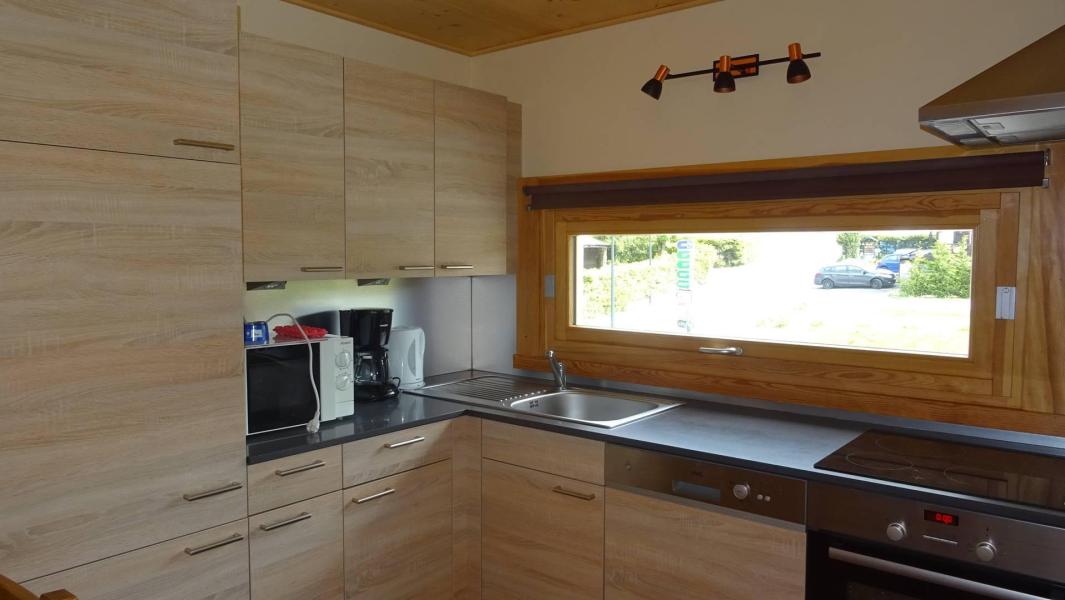 Rent in ski resort 3 room apartment 6 people (135) - Résidence les Mélèzes - Les Gets - Kitchenette