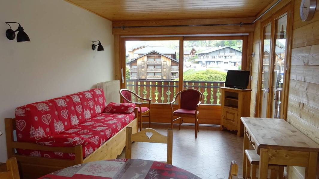 Rent in ski resort 3 room apartment 6 people (136) - Résidence les Mélèzes - Les Gets - Living room