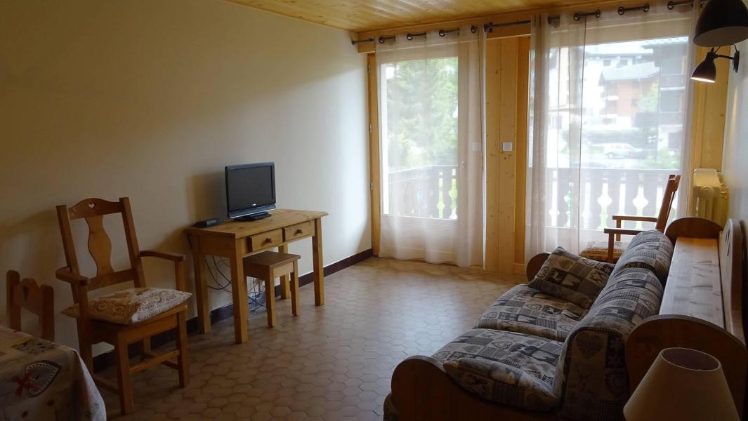 Wynajem na narty Apartament 2 pokojowy 5 osób (140) - Résidence les Mélèzes - Les Gets - Pokój gościnny