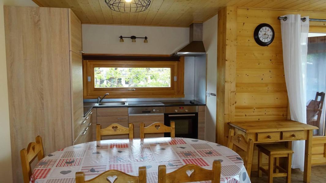 Wynajem na narty Apartament 3 pokojowy 6 osób (137) - Résidence les Mélèzes - Les Gets - Pokój gościnny