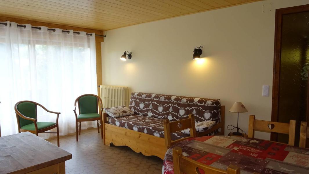 Ski verhuur Appartement 3 kamers 6 personen (135) - Résidence les Mélèzes - Les Gets - Woonkamer