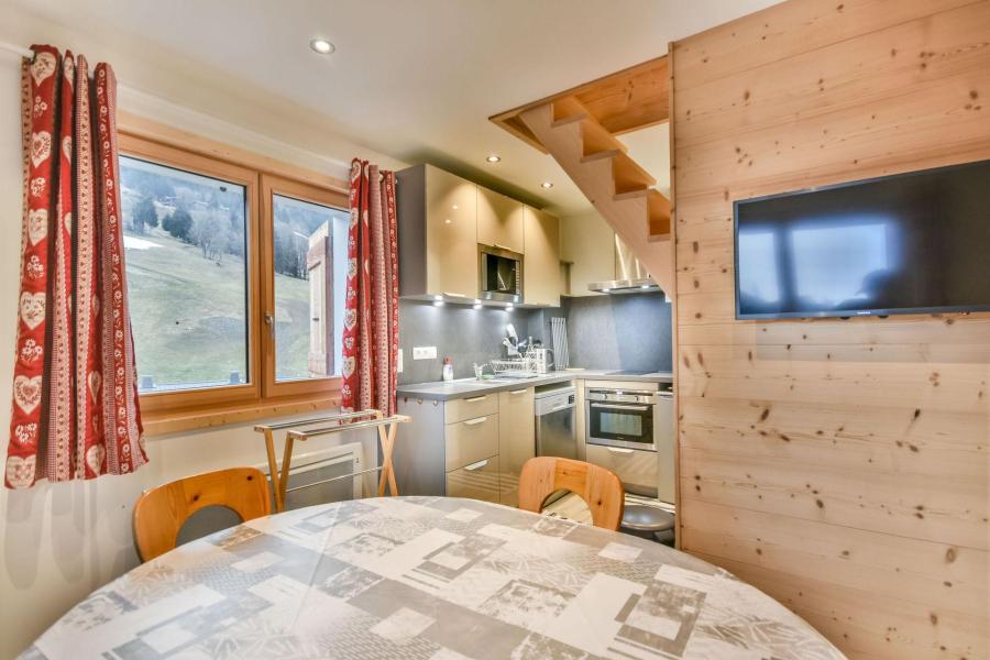 Rent in ski resort 4 room duplex apartment 6 people (2313) - Résidence Marcelly - Les Gets - Living room