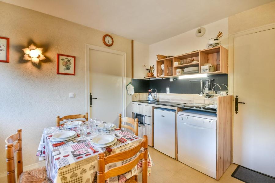 Ski verhuur Appartement 2 kamers 5 personen (2135) - Résidence Marcelly - Les Gets - Woonkamer