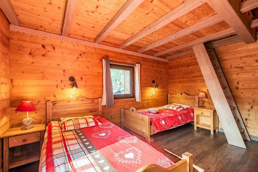 Location au ski Appartement 3 pièces duplex 5-6 personnes - Résidence Marcelly - Les Gets - Cabine