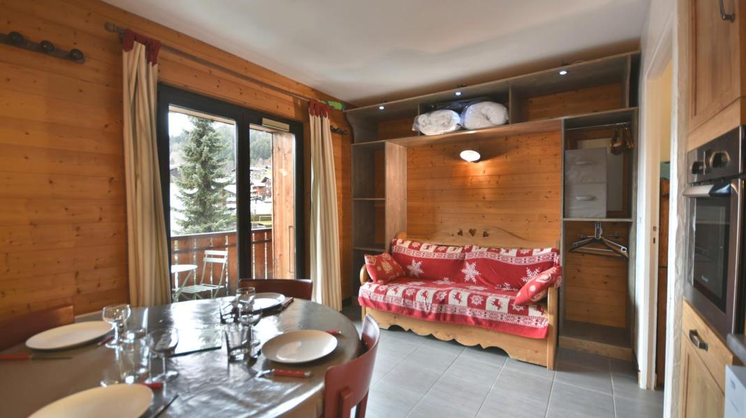 Rent in ski resort Studio sleeping corner 4 people (2026) - Résidence Marcelly - Les Gets - Living room