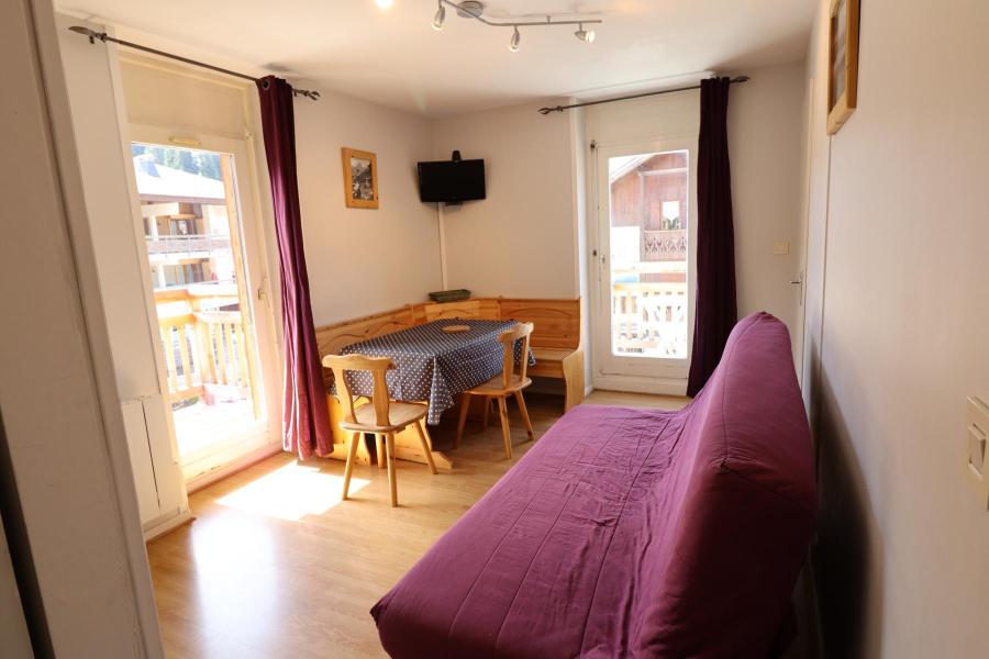 Rent in ski resort 2 room apartment 4 people - Résidence Nabor - Les Gets - Living room