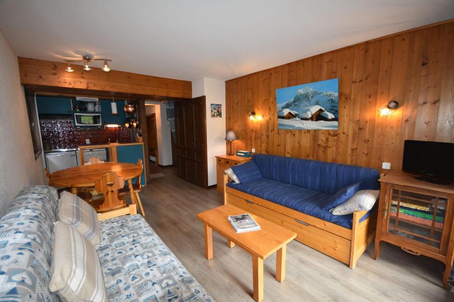 Rent in ski resort 2 room apartment 4 people - Résidence Ranfolly - Les Gets - Living room