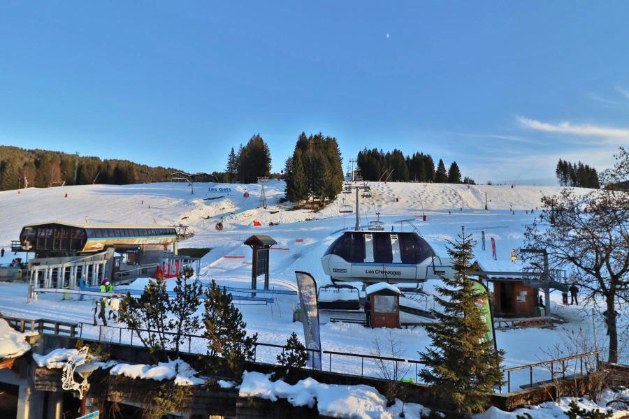 Аренда на лыжном курорте Апартаменты 3 комнат кабин 6 чел. - Résidence Ranfolly - Les Gets - зимой под открытым небом