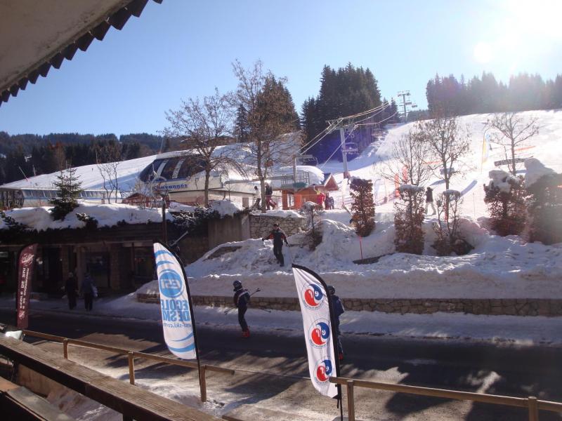 Rent in ski resort 2 room apartment 5 people - Résidence Ranfolly - Les Gets - Winter outside