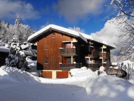Skiverleih 2-Zimmer-Appartment für 4 Personen - Résidence Rebiolle - Les Gets - Draußen im Winter