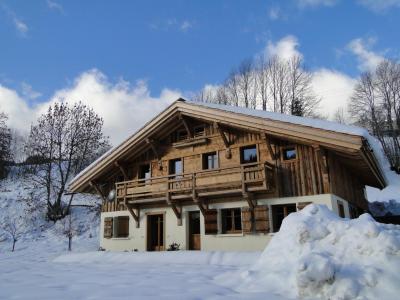 Аренда жилья Les Gets : Chalet Chez la Fine зима