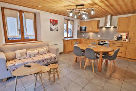 Rent in ski resort 2 room apartment cabin 6 people - Chalet le Tremplin - Les Gets - Living room