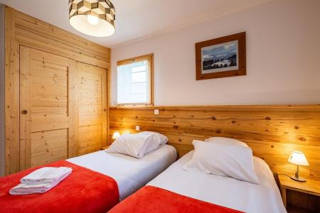 Rent in ski resort 3 room apartment cabin 6 people - Chalet Maroussia - Les Gets - Apartment