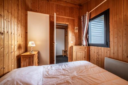 Rent in ski resort Semi-detached 2 room chalet 6 people - Chalet Moudon - Les Gets - Bedroom