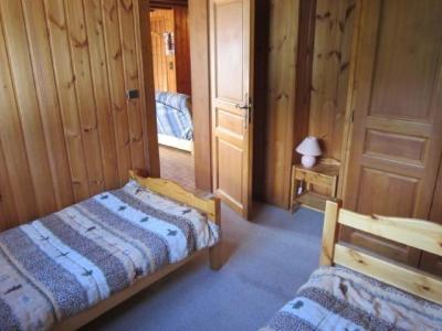 Skiverleih 4 Zimmer Chalet für 8 Personen - Chalet Paille en Queue - Les Gets - Offener Schlafbereich