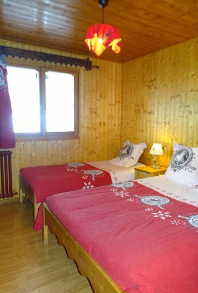 Ski verhuur Chalet 5 kamers 9 personen - Chalet Roses des Vents - Les Gets - Appartementen