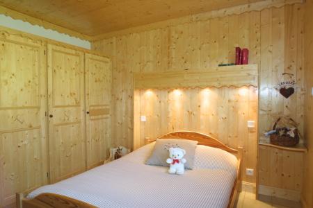 Skiverleih 2-Zimmer-Appartment für 4 Personen (Noisette) - Chalet Sherpa - Les Gets - Offener Schlafbereich