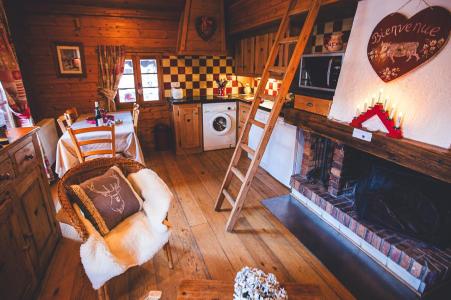 Wynajem na narty Apartament 2 pokojowy z antresolą 4 osoby - Chalet Ski Love - Les Gets