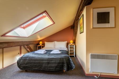 Rent in ski resort 7 room apartment 16 people - Ferme du Lavay - Les Gets - Apartment