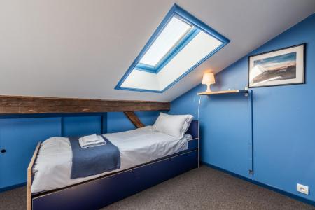 Rent in ski resort 7 room apartment 17 people - Ferme du Lavay - Les Gets - Apartment