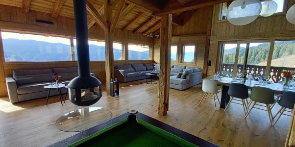 Ski verhuur Chalet triplex 8 kamers 14 personen - LE CHAR - Les Gets - Woonkamer