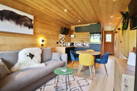 Rent in ski resort Studio cabin 4 people (21) - Résidence Adray - Les Gets - Living room