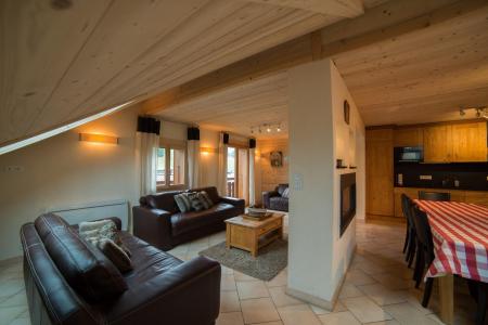 Ski verhuur Appartement duplex 5 kamers 10 personen - Résidence Azalées - Les Gets - Woonkamer