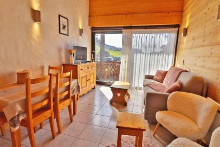 Rent in ski resort Studio mezzanine 5 people - Résidence Bivouac - Les Gets - Living room