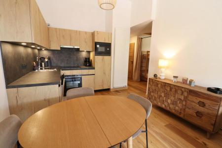 Rent in ski resort 2 room apartment sleeping corner 4 people - Résidence Cairn Harmony  - Les Gets - Living room