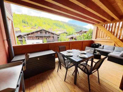 Rent in ski resort 2 room apartment cabin 4 people - Résidence Carmine Lodge - Les Gets - Balcony