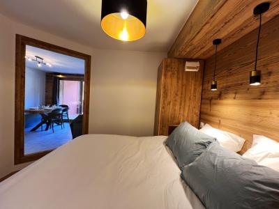 Rent in ski resort 2 room apartment cabin 4 people - Résidence Carmine Lodge - Les Gets - Bedroom