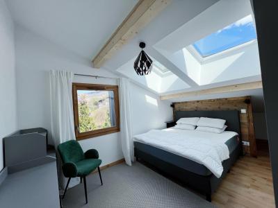 Rent in ski resort 3 room duplex apartment 6 people - Résidence Carmine Lodge - Les Gets - Bedroom