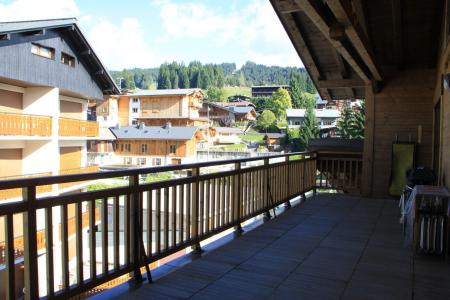 Rent in ski resort 4 room duplex apartment 8 people - Résidence Chalune - Les Gets - Balcony