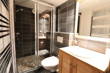 Soggiorno sugli sci Appartamento 2 stanze con alcova per 4 persone - Résidence Chalune - Les Gets - Bagno con doccia