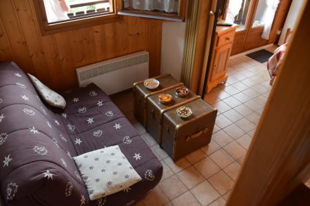 Rent in ski resort 2 room mezzanine apartment 6 people - Résidence Chantemerle - Les Gets - Living room