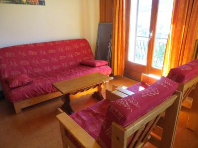 Rent in ski resort 3 room apartment 6 people (160) - Résidence Corzolet - Les Gets - Living room