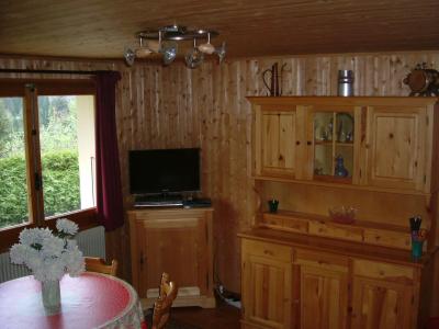 Ski verhuur Appartement 2 kamers 4 personen - Résidence Croc Blanc - Les Gets - Woonkamer