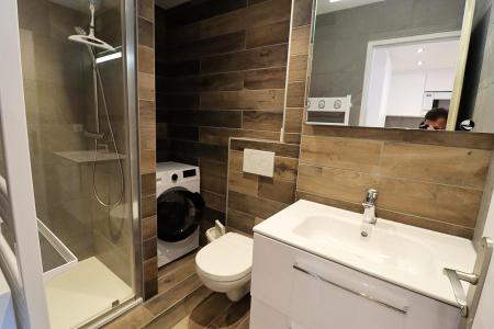 Rent in ski resort Studio mezzanine 6 people - Résidence Drakkars - Les Gets - Shower room