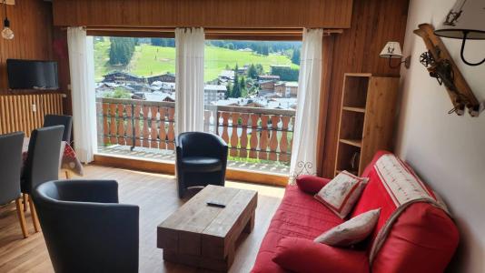 Ski verhuur Appartement 4 kamers 8 personen - Résidence Etoile du Berger - Les Gets - Woonkamer