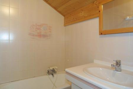 Rent in ski resort 2 room mezzanine apartment 6 people (82) - Résidence Forge - Les Gets