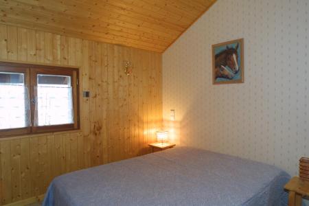 Rent in ski resort 4 room mezzanine apartment 8 people (67) - Résidence Forge - Les Gets - Bedroom