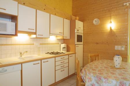 Ski verhuur Appartement 3 kamers mezzanine 6 personen (87) - Résidence Forge - Les Gets - Keukenblok