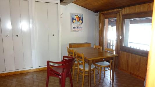 Rent in ski resort 2 room apartment 4 people (153) - Résidence Galaxy  - Les Gets - Living room