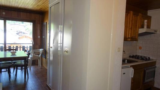 Wynajem na narty Apartament 2 pokojowy 4 osób (152) - Résidence Galaxy  - Les Gets - Korytarz