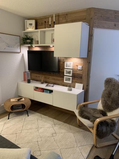 Ski verhuur Appartement 2 kamers bergnis 4 personen (24) - Résidence Golf - Les Gets - Woonkamer
