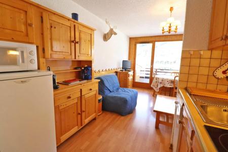 Rent in ski resort 2 room apartment 4 people - Résidence Grand Paradis - Les Gets - Living room