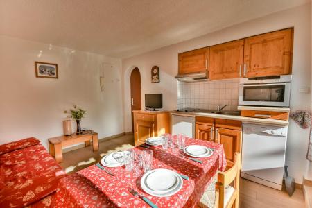 Rent in ski resort 2 room duplex apartment 4 people (159) - Résidence Grizzli - Les Gets - Living room