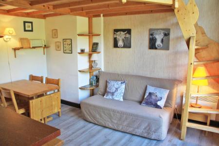 Rent in ski resort Studio mezzanine 4 people (H69) - Résidence Grizzli - Les Gets - Living room