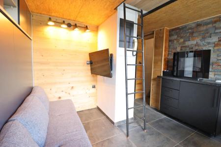 Rent in ski resort Studio mezzanine 4 people (R07) - Résidence Grizzli - Les Gets - Living room