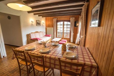 Rent in ski resort 3 room apartment 6 people - Résidence Hélios - Les Gets